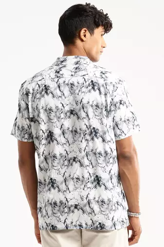 men's short sleeves abstract white shirt