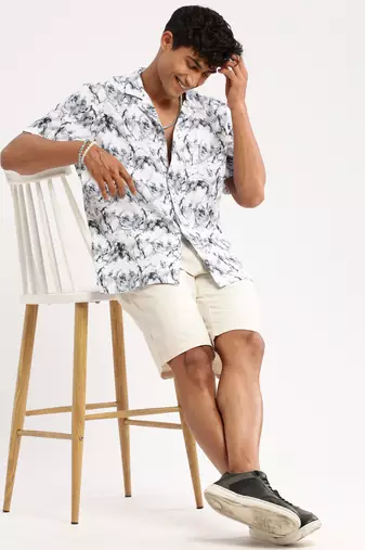 men's short sleeves abstract white shirt