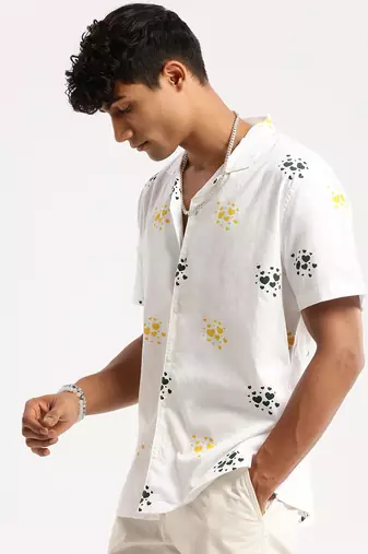 men's short sleeves graphic white shirt