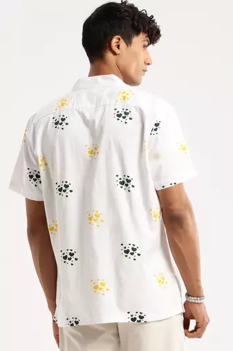 men's short sleeves graphic white shirt