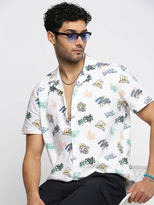 men's short sleeves typography white shirt 1