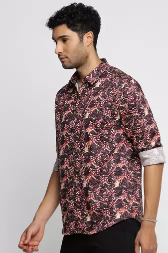 men's long sleeves graphic maroon shirt
