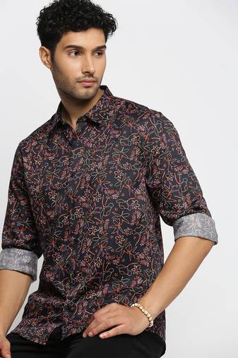 Showoff men's long sleeves floral black shirt
