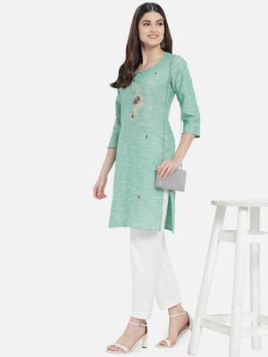 South cotton kurti  with heavy embroidery work 4