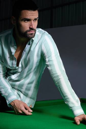 Men's light blue shadow striped shirt