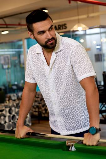 Men's chalk white floral embroidered shirt
