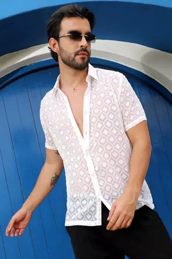 Men's chalk white self-design cubic shirt