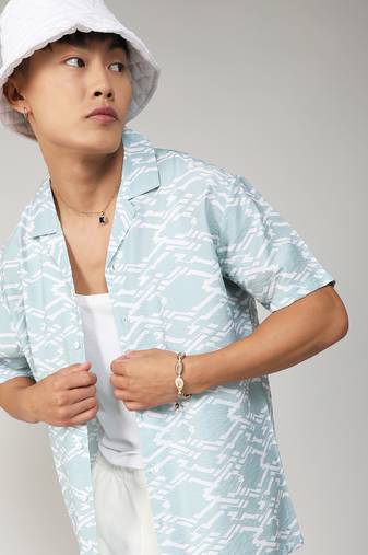 Men's icy blue geometric overlap shirt