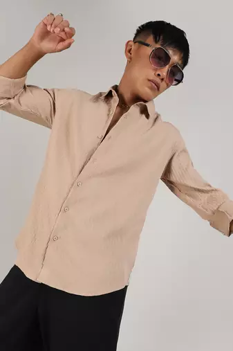 Men's beige textured interweave shirt