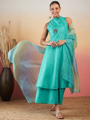 TEAL LUREX BOHO KURTA SET WITH AQUA LEH ORGANZA DUPATTA 1