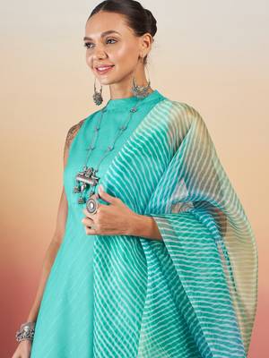 TEAL LUREX BOHO KURTA SET WITH AQUA LEH ORGANZA DUPATTA 3