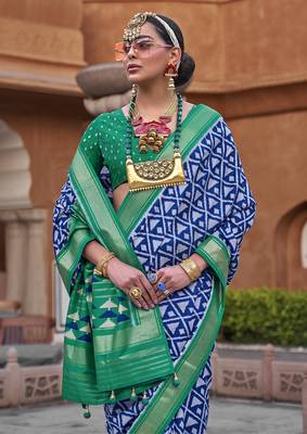 Navy Blue Colour Cotton Silk Patola Printed Saree By Monjolika Fashion 2