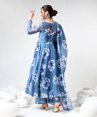 Powder blue carnation organza anarkali set 7