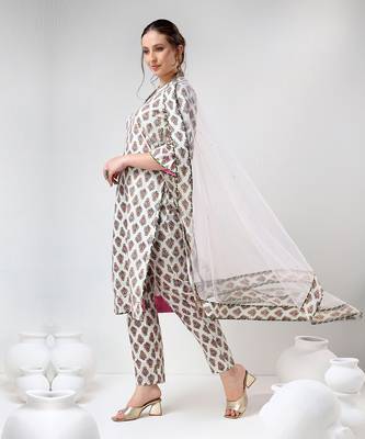 White booti cotton suit set 4