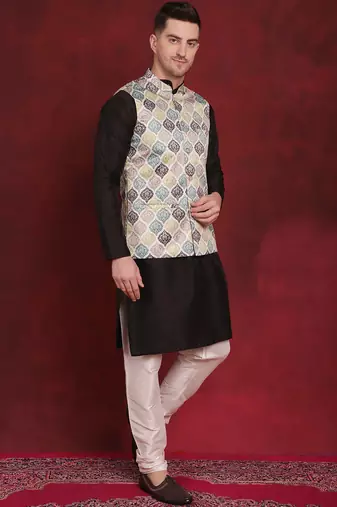 Men green printed silk blend kurta jacket set