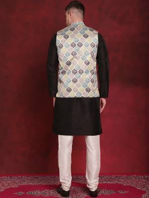 Men green printed silk blend kurta jacket set 4