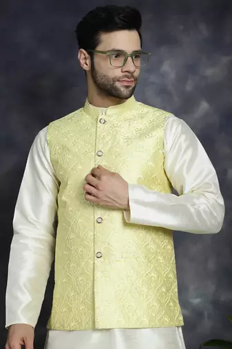 Men yellow embroidered silk blend kurta jacket set