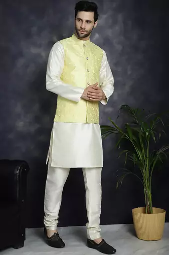 Men yellow embroidered silk blend kurta jacket set