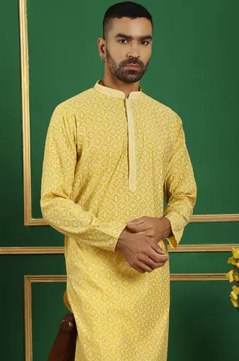 Men yellow printed blended cotton kurta pajama