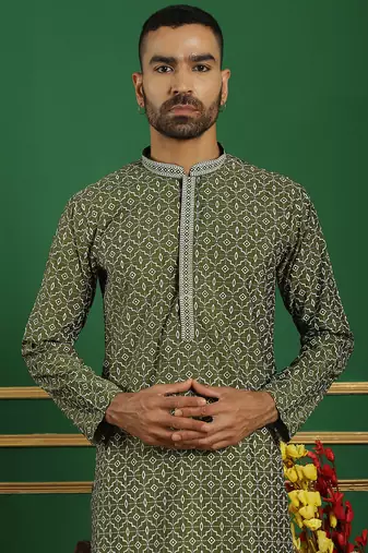 Men green printed blended cotton kurta pajama