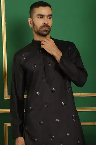 Men black embroidered silk blend kurta pajama