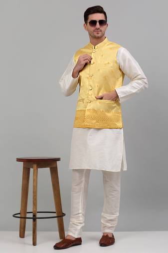 Men yellow embroidered silk blend kurta jacket set