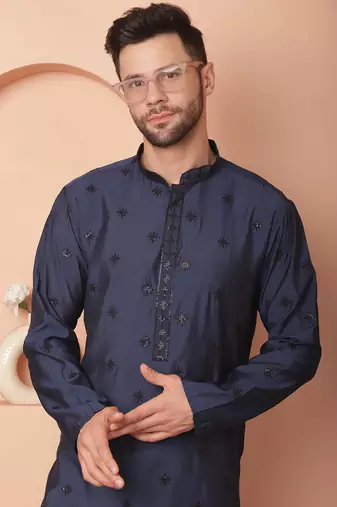 Men blue embroidered cotton silk kurta pajama