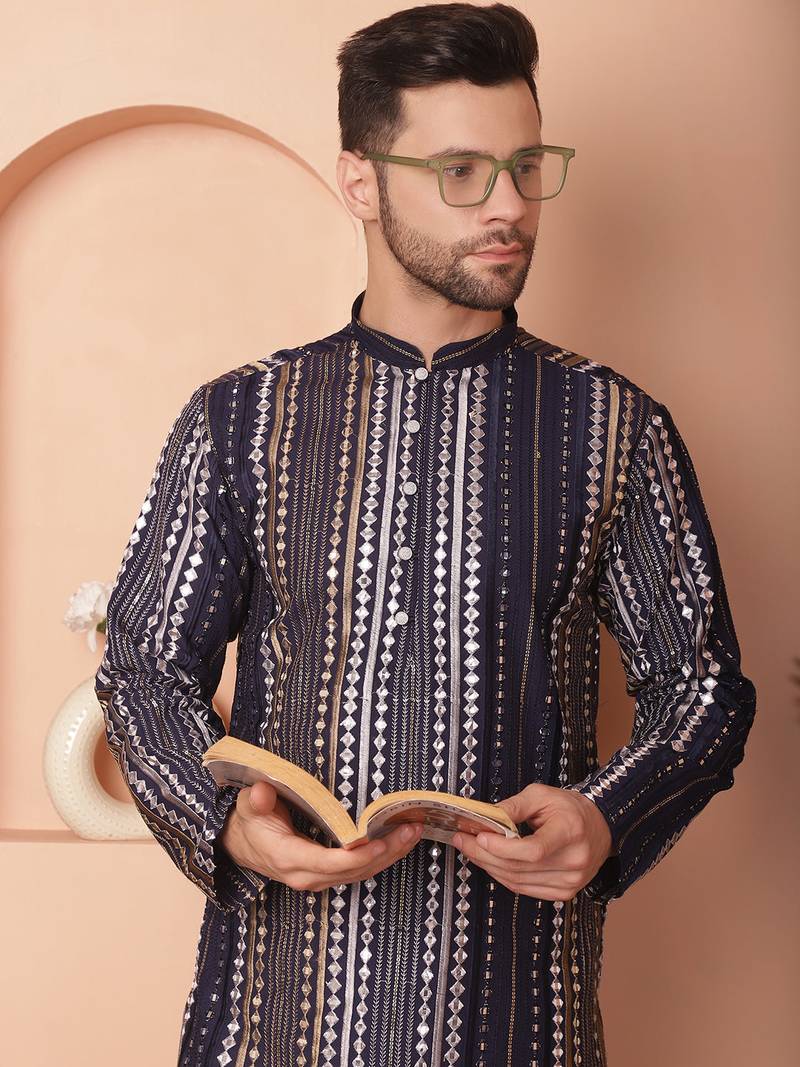 Men blue embroidered silk blend kurta pajama
