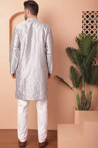 Men grey embroidered silk blend kurta pajama