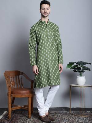 Men green printed blended cotton kurta pajama 5