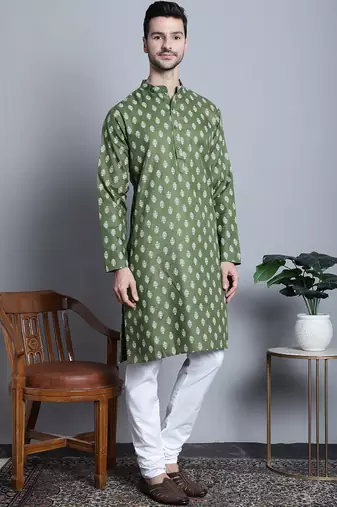Men green printed blended cotton kurta pajama