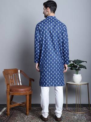 Men blue printed blended cotton kurta pajama 4
