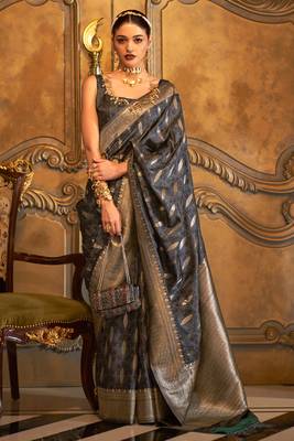 Black Silk Designer Border And Pallu With Blouse And Saree For Women 1