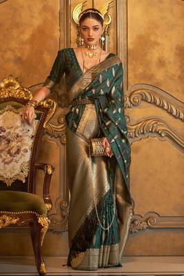 Green Silk Designer Border And Pallu With Blouse And Saree For Women 1