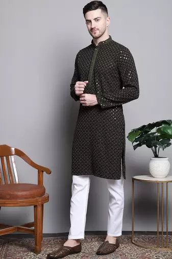 Men green embroidered cotton kurta pajama