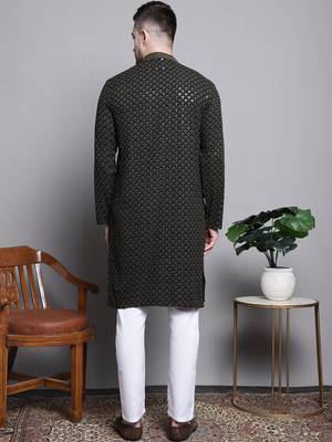 Men green embroidered cotton kurta pajama 4