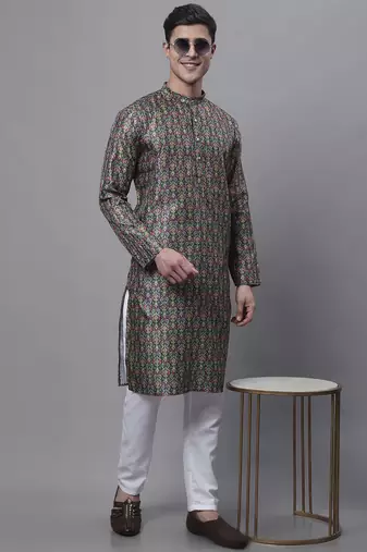 Men green printed silk blend kurta pajama