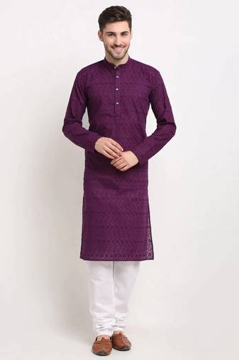 Men purple solid blended cotton kurta pajama