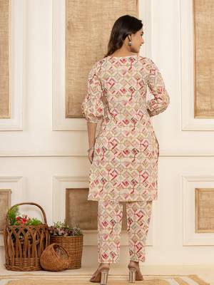  cotton cream geometric prin co-ord set 3