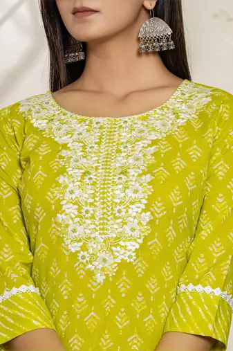  green ethnic motifs cotton straight kurta and trouser with dupatta set