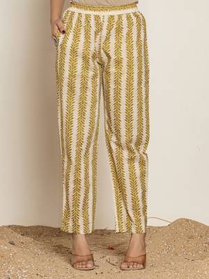  mustard floral print cotton straight samosa-lace kurta and trouser with dupatta set 5