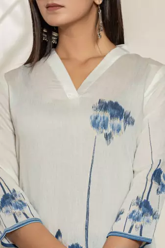  white silk blend digital print kurta