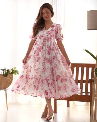 Blush pink floral print tiered midi dress 2