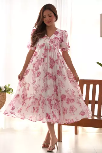 Blush pink floral print tiered midi dress
