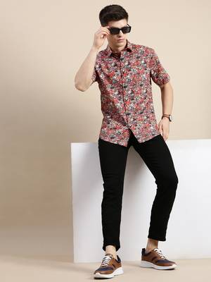 Showoff men's short sleeves graphic multi shirt 5