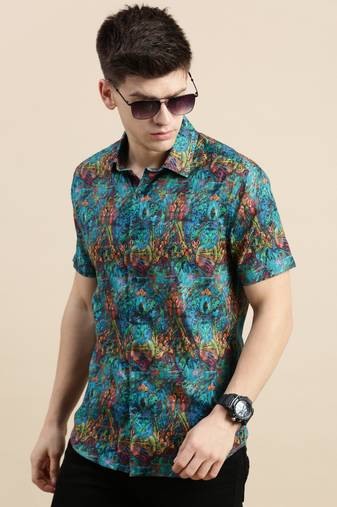 Showoff men's short sleeves abstract multi shirt