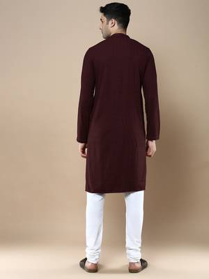 Sanwara's stylish ethnic chikankari kurta & pajama set for men 3