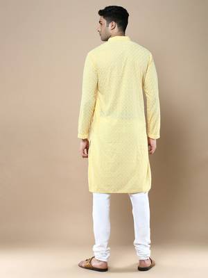 Sanwara's stylish ethnic chikankari kurta & pajama set for men 2