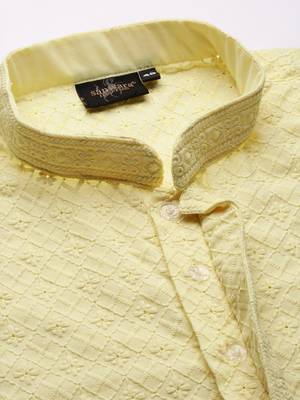Sanwara's stylish ethnic chikankari kurta & pajama set for men 3