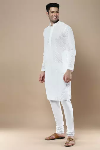 Sanwara's stylish ethnic chikankari kurta & pajama set for men